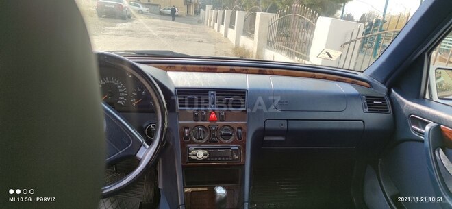 Mercedes C 240 1997, 405,000 km - 2.4 l - Bakı