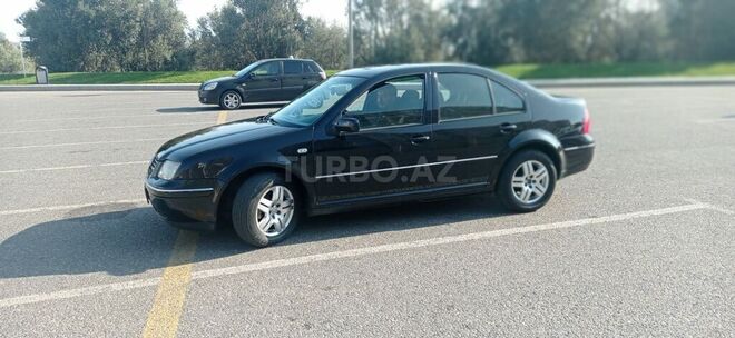 Volkswagen Bora 2003, 216,000 km - 1.6 l - Bakı