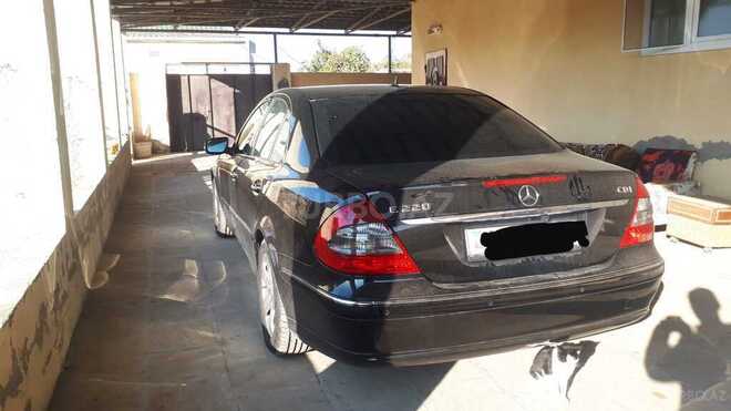 Mercedes E 220 2006, 320,000 km - 2.2 л - Bakı