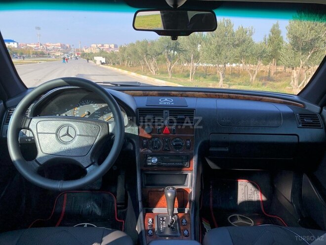Mercedes C 180 1997, 288,000 km - 1.8 л - Bakı