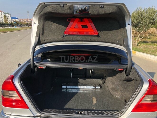 Mercedes C 180 1997, 288,000 km - 1.8 л - Bakı