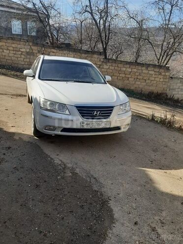 Hyundai Sonata 2009, 390,000 km - 2.4 l - Quba