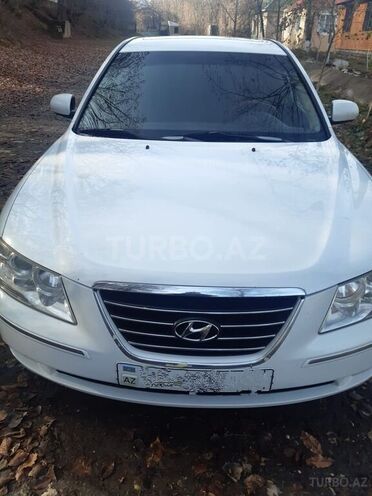 Hyundai Sonata 2009, 390,000 km - 2.4 l - Quba