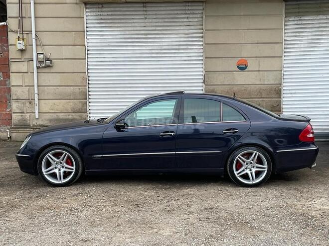 Mercedes E 240 2002, 331,000 km - 2.6 l - Sumqayıt