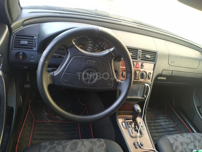 Mercedes C 180 1998, 240,000 km - 1.8 l - Gəncə