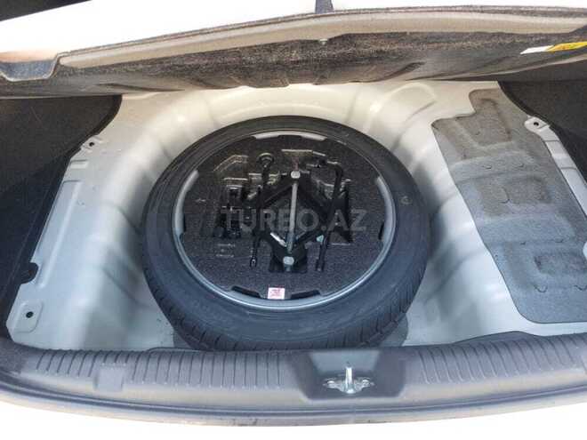 Hyundai Elantra 2015, 85,000 km - 1.8 л - Bakı
