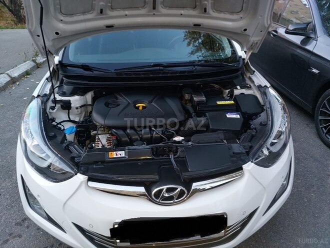 Hyundai Elantra 2015, 85,000 km - 1.8 л - Bakı