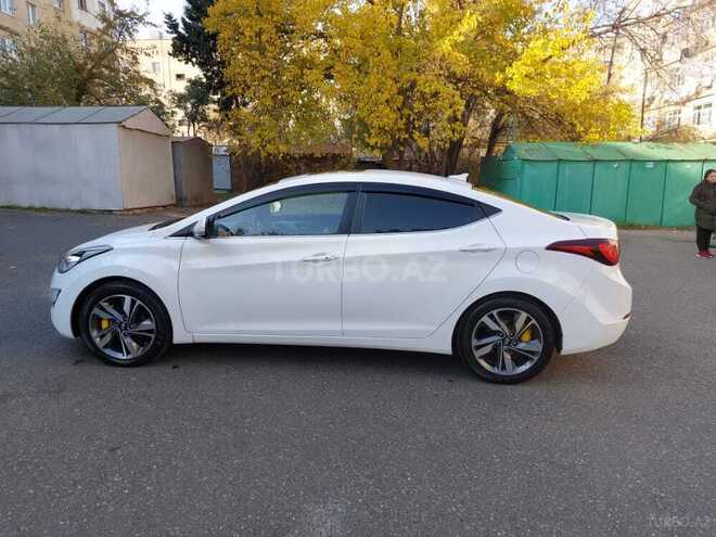 Hyundai Elantra 2015, 85,000 km - 1.8 л - Bakı