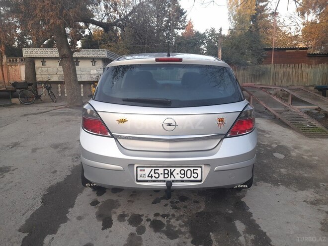 Opel Astra 2009, 131,000 km - 1.4 l - Mingəçevir