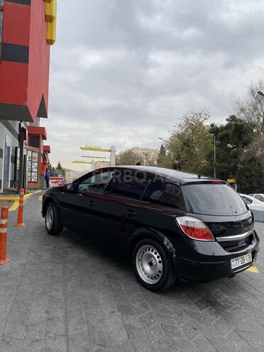 Opel Astra 2004, 260,000 km - 1.4 l - Bakı