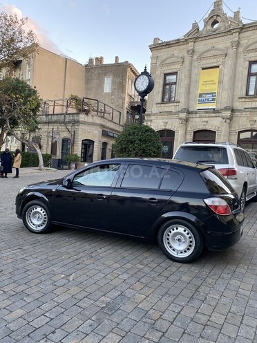 Opel Astra 2004, 260,000 km - 1.4 l - Bakı