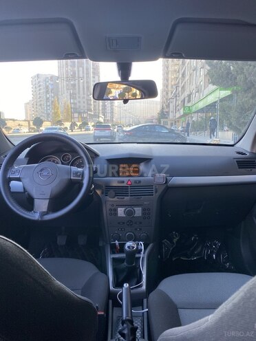Opel Astra 2004, 260,000 km - 1.4 l - Bakı