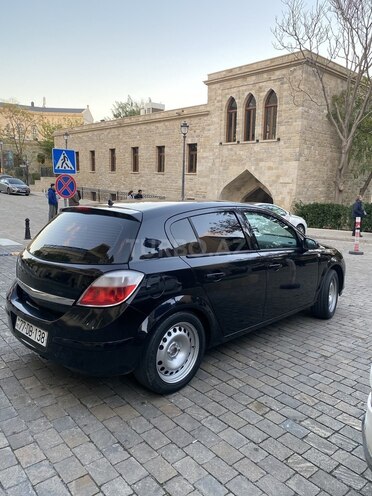 Opel Astra 2004, 260,000 km - 1.4 l - Bakı