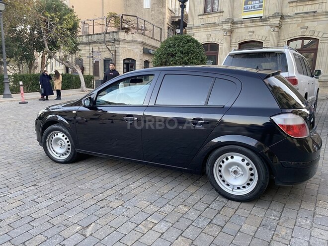 Opel Astra 2004, 260,000 km - 1.4 l - Bakı