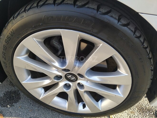 Hyundai i40 2012, 142,000 km - 2.0 l - Bakı