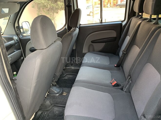 Fiat Doblo 2010, 234,000 km - 1.4 l - Bakı