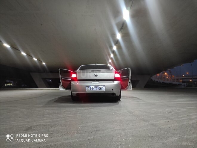 Opel Vectra 2005, 315,000 km - 2.2 l - Bakı