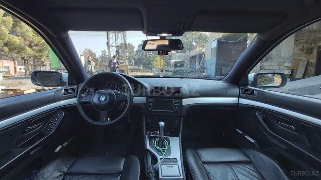BMW 525 2001, 230,000 km - 2.5 l - Naftalan