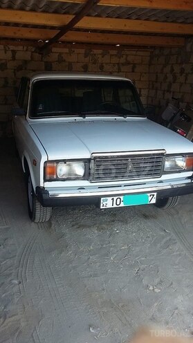 LADA (VAZ) 2107 2004, 120,000 km - 1.6 л - Salyan