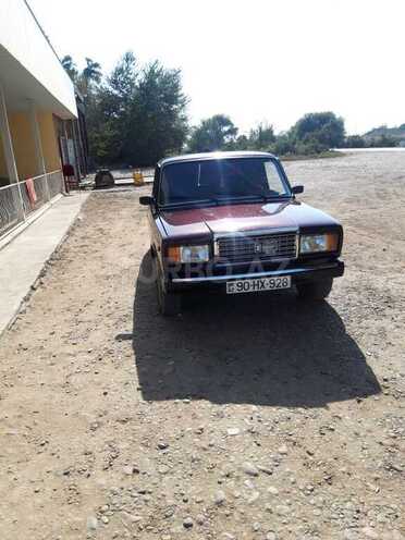 LADA (VAZ) 2107 2009, 82,000 km - 1.5 l - Salyan