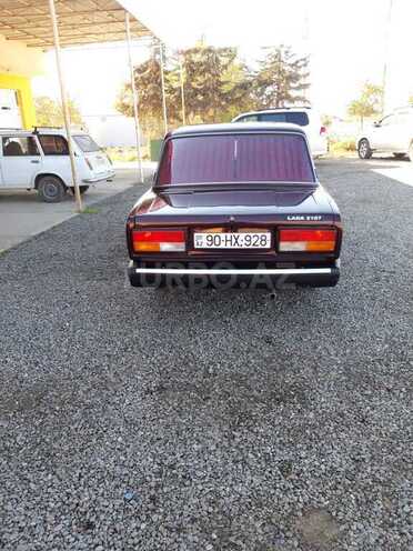 LADA (VAZ) 2107 2009, 82,000 km - 1.5 l - Salyan