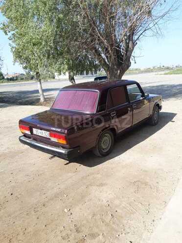 LADA (VAZ) 2107 2009, 82,000 km - 1.5 l - Salyan