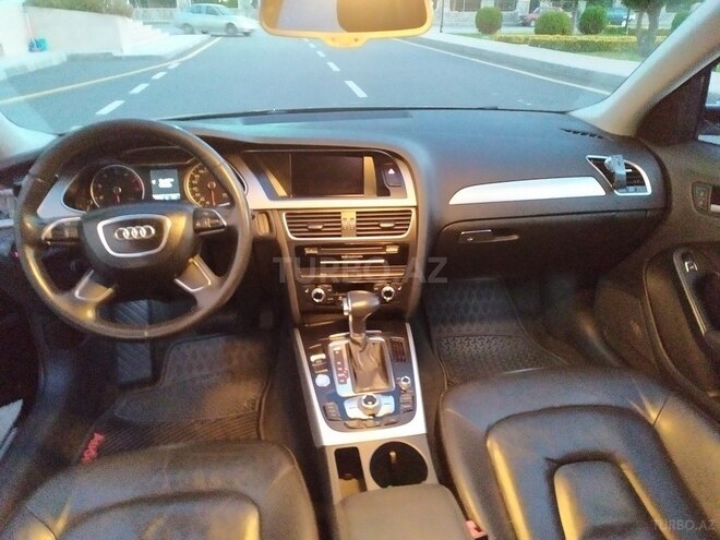 Audi A4 2014, 110,000 km - 2.0 л - Bakı