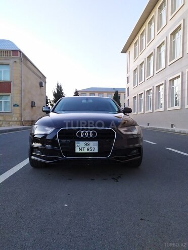 Audi A4 2014, 110,000 km - 2.0 л - Bakı