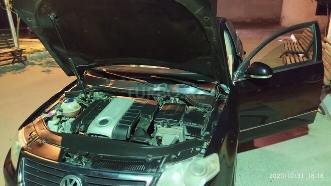 Volkswagen Passat 2006, 198,000 km - 2.0 l - Bakı