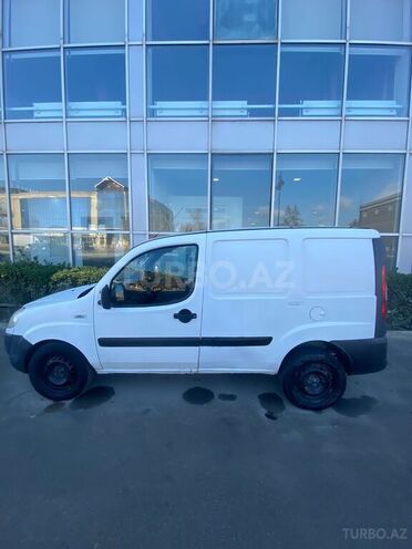 Fiat Doblo 2010, 373,033 km - 1.4 l - Bakı