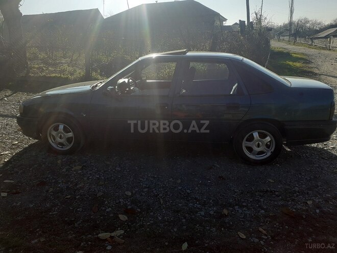 Opel Vectra 1995, 490,575 km - 1.8 l - Qax