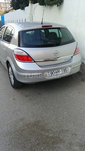 Opel Astra 2004, 200,000 km - 1.4 l - Bakı