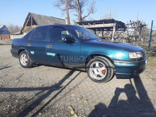 Opel Vectra 1995, 490,575 km - 1.8 l - Qax