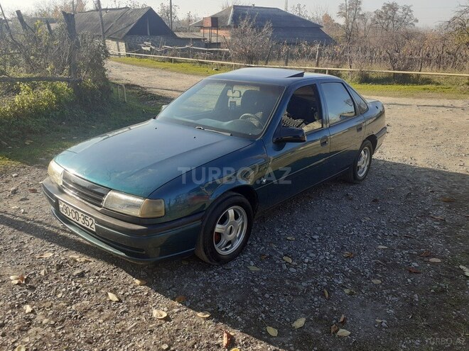 Opel Vectra 1995, 490,575 km - 1.8 l - Qax