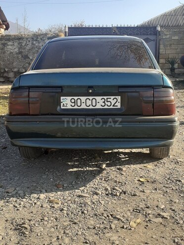 Opel Vectra 1995, 490,575 km - 1.8 l - Qax