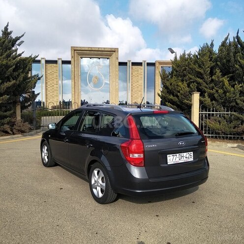 Kia Ceed 2011, 221,000 km - 1.4 l - Bakı