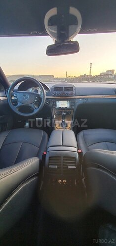 Mercedes E 350 2006, 261,500 km - 3.5 l - Bakı