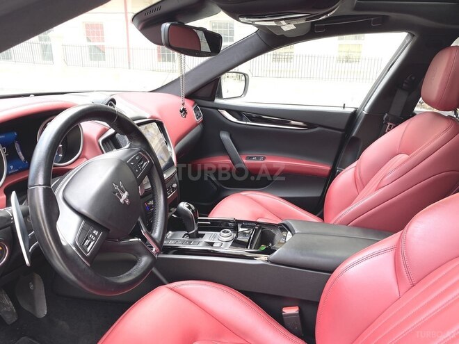 Maserati Ghibli 2016, 30,200 km - 3.0 l - Bakı