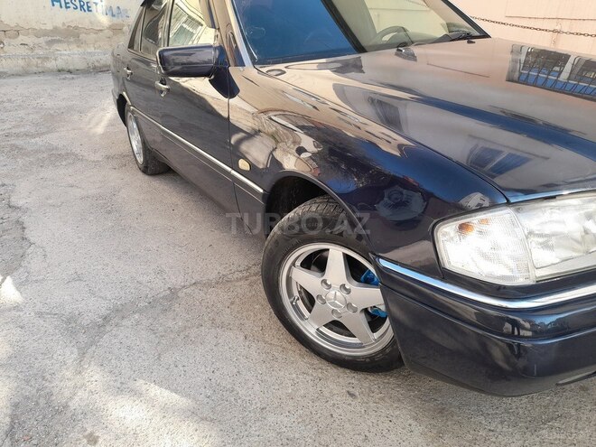 Mercedes C 220 1994, 228,000 km - 2.2 l - Bakı