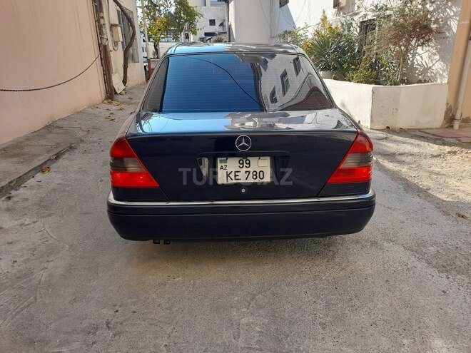 Mercedes C 220 1994, 228,000 km - 2.2 l - Bakı