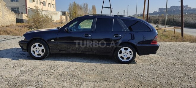 Mercedes C 220 2000, 321,000 km - 2.2 l - Bakı