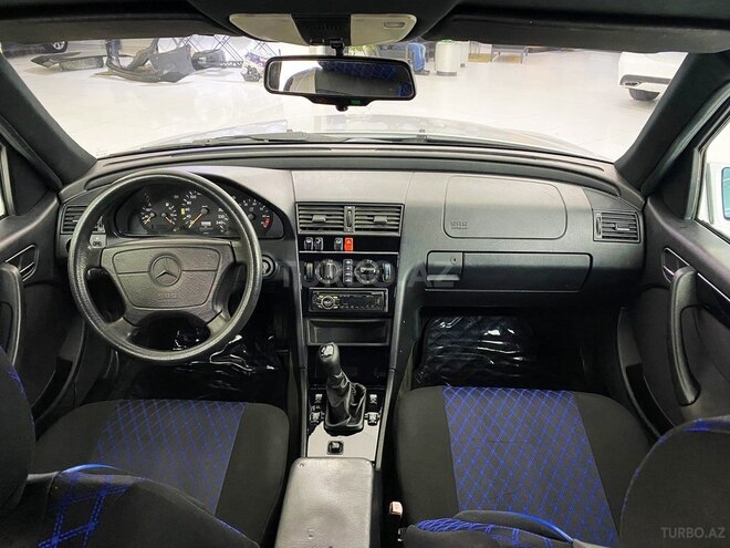 Mercedes C 180 1995, 205,000 km - 1.8 l - Bakı