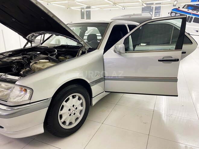 Mercedes C 180 1995, 205,000 km - 1.8 l - Bakı
