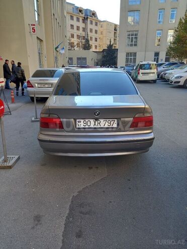 BMW 520 1996, 300,000 km - 2.0 l - Bakı