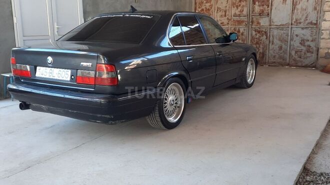 BMW 520 1990, 250,000 km - 2.0 л - Mingəçevir