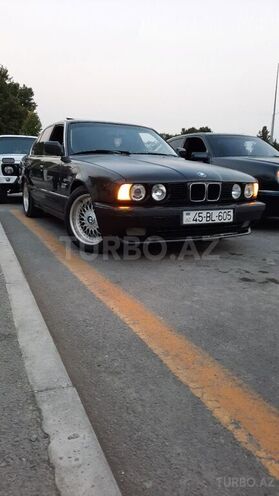BMW 520 1990, 250,000 km - 2.0 л - Mingəçevir