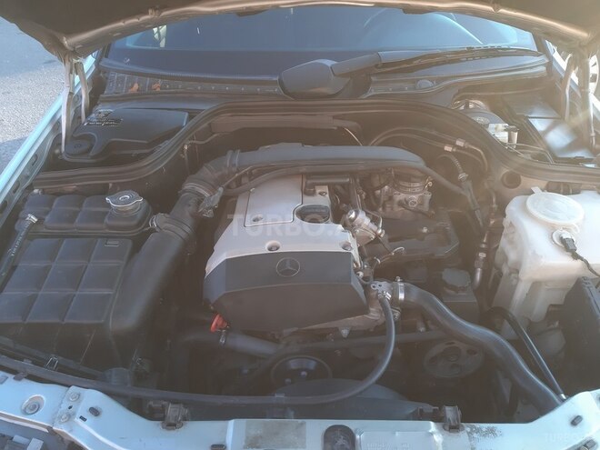 Mercedes C 200 2000, 155,228 km - 2.0 л - Goranboy