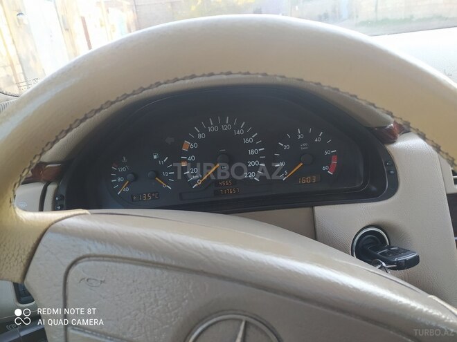 Mercedes E 220 1997, 717,657 km - 2.2 л - Bakı
