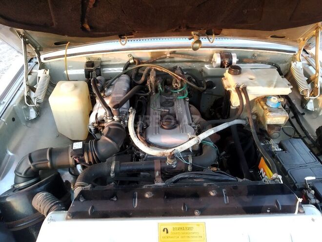 GAZ 31105 2005, 183,000 km - 2.4 l - Bakı