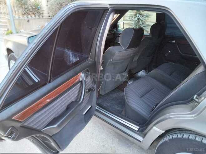 Mercedes E 300 1992, 425,000 km - 3.0 l - Bakı